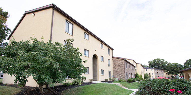 pioneer woods & rosedale apartments